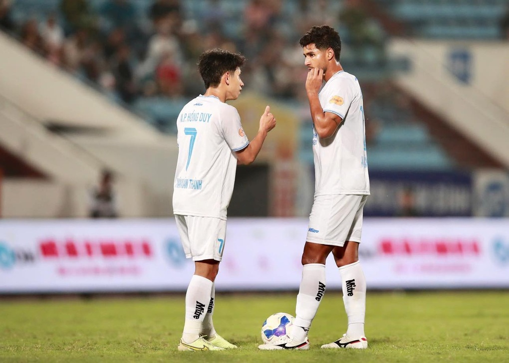 Hà Nội FC, CLB Nam Định, Bình Dương cùng bị cầm hòa - 2 Hà Nội FC, CLB Nam Định, Bình Dương cùng bị cầm hòa - 2