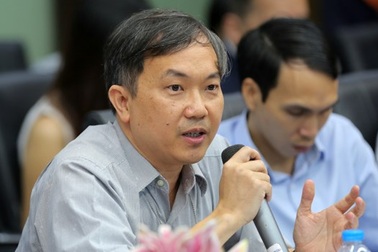 Vì sao mười năm ưu đãi, chỉ vài chiếc xe xanh vào được Việt Nam?