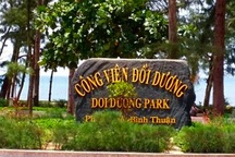 Cô gái 16 tuổi đi tập thể dục trong công viên bị hiếp dâm