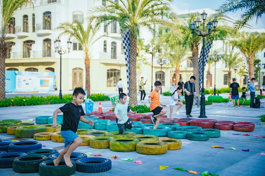 Nhiều khách hàng ấn tượng khi nhận bàn giao nhà tại Vinhomes Ocean Park 2 - The Empire - 9 Nhiều khách hàng ấn tượng khi nhận bàn giao nhà tại Vinhomes Ocean Park 2 - The Empire - 9