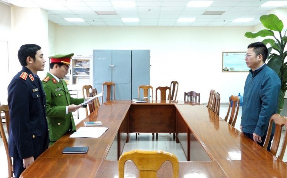 Để xảy ra hậu quả nghiêm trọng, Phó giám đốc dự án môi trường bị khởi tố - 1 Để xảy ra hậu quả nghiêm trọng, Phó giám đốc dự án môi trường bị khởi tố - 1