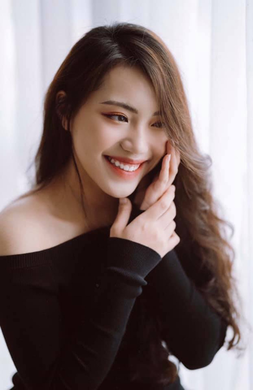 Nữ sinh Thái Nguyên sở hữu cái tên độc đáo, được ví như bản sao Khánh Vy - 2 Nữ sinh Thái Nguyên sở hữu cái tên độc đáo, được ví như bản sao Khánh Vy - 2