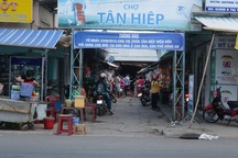 Vì sao tiểu thương Kiên Giang quyết liệt phản đối vào chợ mới?