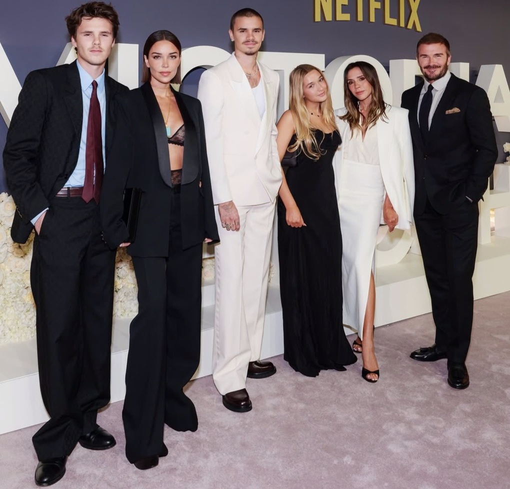 David Beckham khiến fan phát sốt vì tâm thư gửi bạn đời Victoria - 3 David Beckham khiến fan phát sốt vì tâm thư gửi bạn đời Victoria - 3