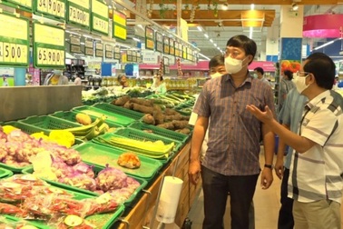 Bí thư Đồng Tháp: Cần kiểm soát điểm vào - ra riêng biệt ở chợ truyền thống