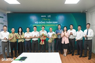 Toàn cảnh phiên họp Hội đồng Thẩm định Vietnam ESG Awards 2025