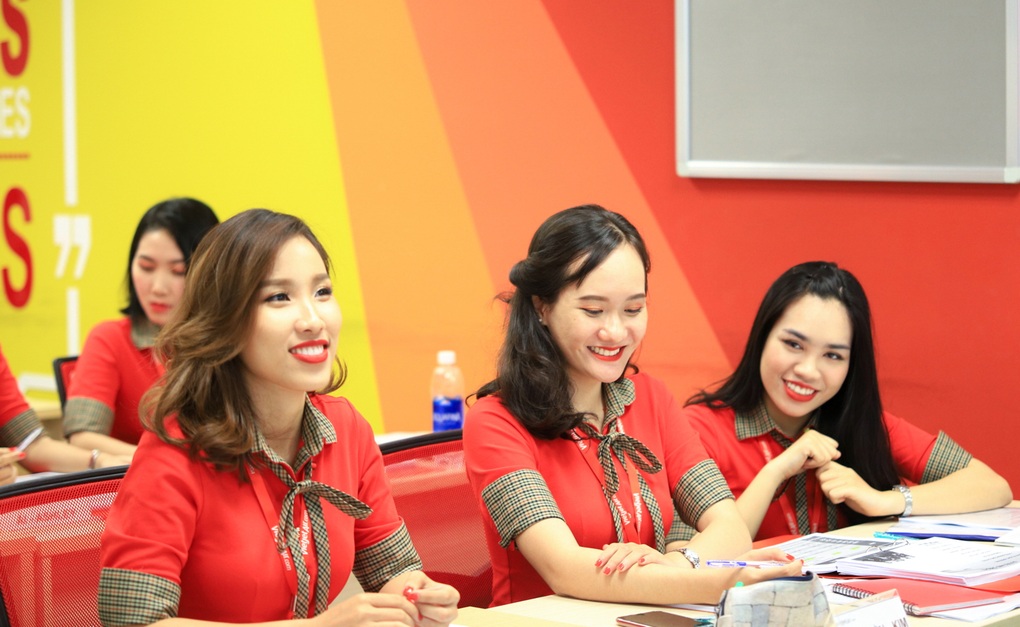 Vietjet vào top 5 Nơi làm việc tốt nhất Việt Nam - 5 Vietjet vào top 5 Nơi làm việc tốt nhất Việt Nam - 5