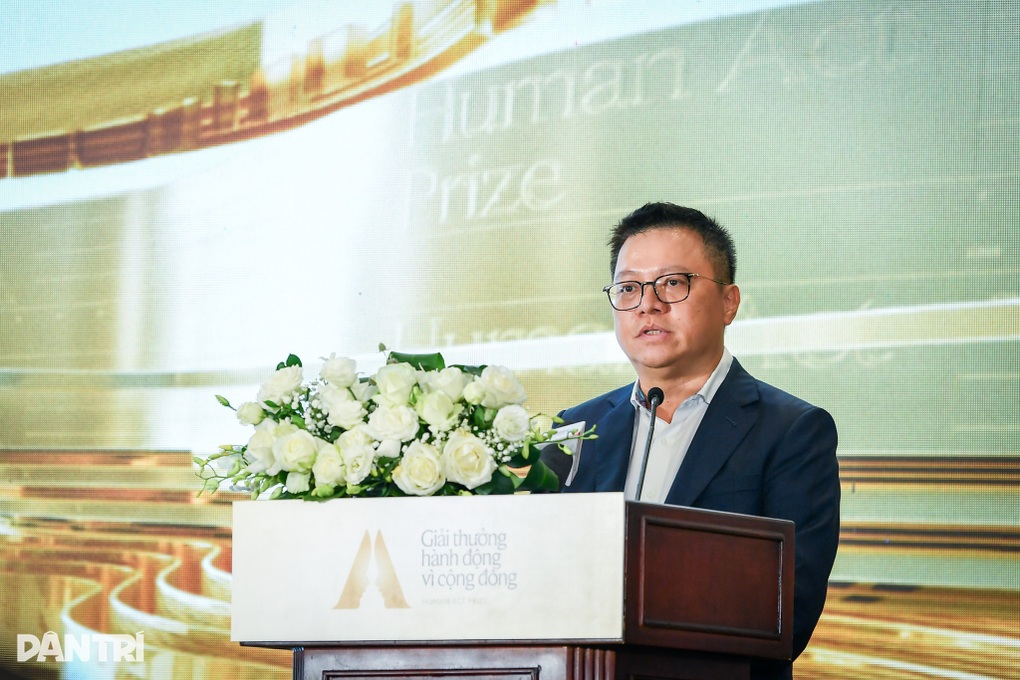 Human Act Prize - Vinh danh tinh thần sẵn sàng cống hiến và dấn thân - 1