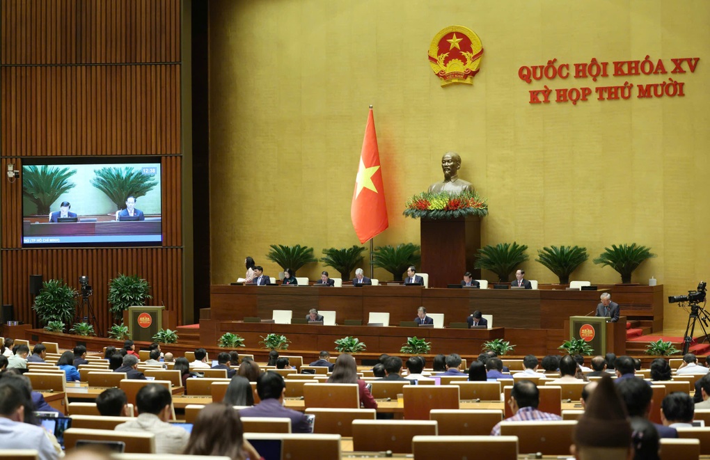 ឧបករណ៍សម្រួល៖ មន្ត្រីរាជការកាត់បន្ថយ ៥% បុគ្គលិកអាជីពកាត់បន្ថយ ១៥% - ២