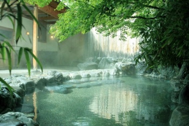 Tắm khoáng nóng tại nhà cần lưu ý điều gì?