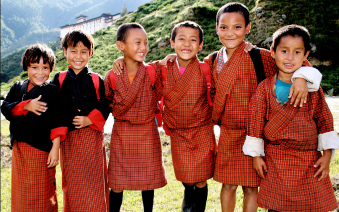 Giáo dục ở Bhutan hoàn toàn miễn phí.