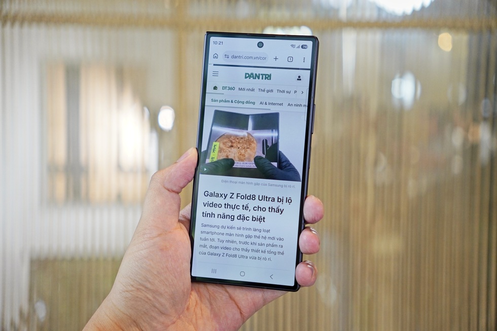 Cận cảnh Galaxy Z Fold8 và loạt điện thoại gập mới ra mắt của Samsung - 1 Cận cảnh Galaxy Z Fold8 và loạt điện thoại gập mới ra mắt của Samsung - 1