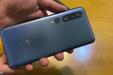 Thực tế smartphone Xiaomi Mi 10 Pro vừa ra mắt