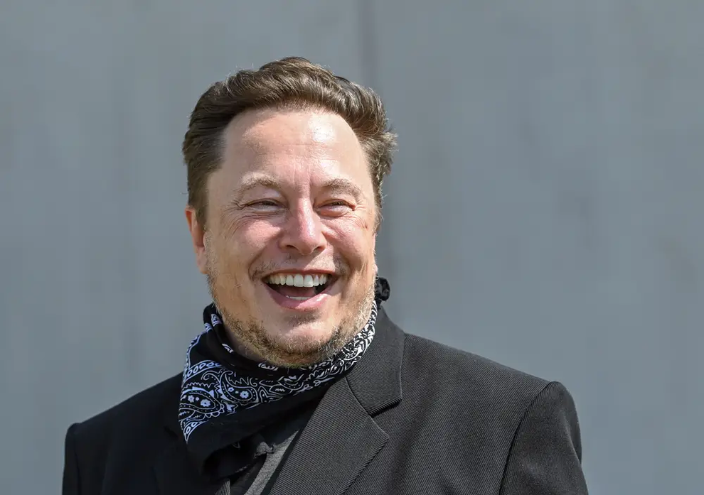 Tesla thống trị thị trường châu Âu vì ngành xe thiếu hụt chất bán dẫn - 2 Tesla thống trị thị trường châu Âu vì ngành xe thiếu hụt chất bán dẫn - 2