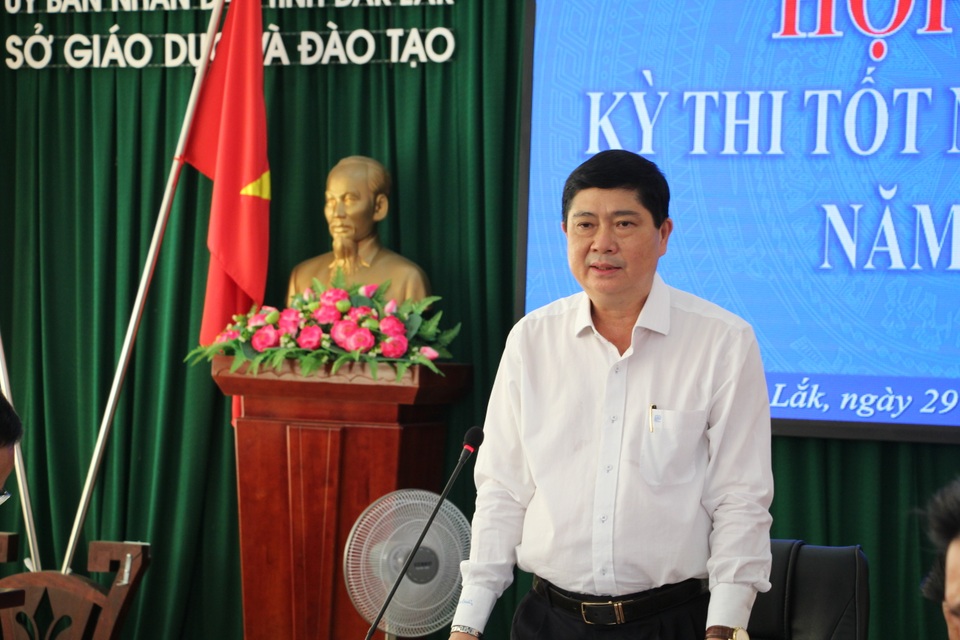 Đắk Lắk: Thí sinh diện F1, F2 sẽ được bố trí thi tốt nghiệp THPT đợt sau - 2 Đắk Lắk: Thí sinh diện F1, F2 sẽ được bố trí thi tốt nghiệp THPT đợt sau - 2