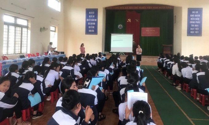 Buổi tuyên truyền, phổ biến pháp luật bình đẳng giới cho học sinh THCS dân tộc nội trú huyện Krông Búk (Ảnh Báo Đắk Lắk)