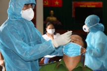 TPHCM: Xét nghiệm sàng lọc Covid-19 bảo vệ an toàn các tổ bầu cử