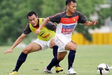 Việt Nam tụt 14 bậc trên BXH FIFA