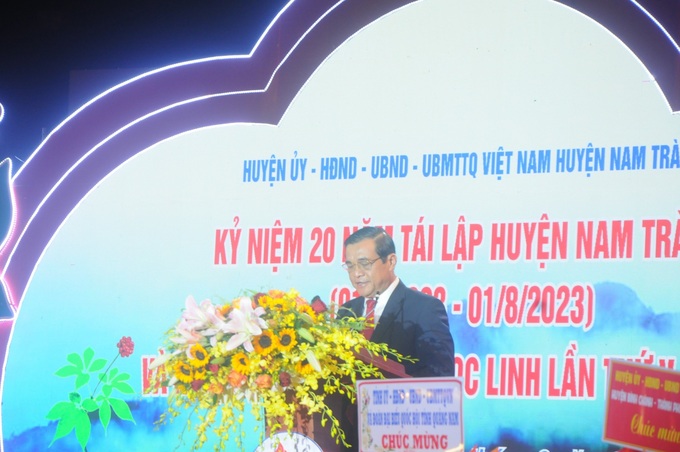 Bí thư Tỉnh ủy Phan Việt Cường phát biểu tại lễ kỷ niệm 20 năm tái lập huyện Nam Trà My