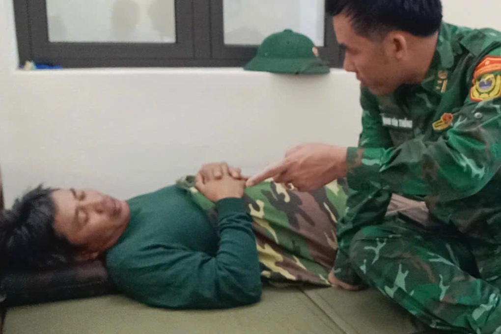 Chìm tàu chở hàng nghìn tấn than, 10 người mất tích - 1 Chìm tàu chở hàng nghìn tấn than, 10 người mất tích - 1
