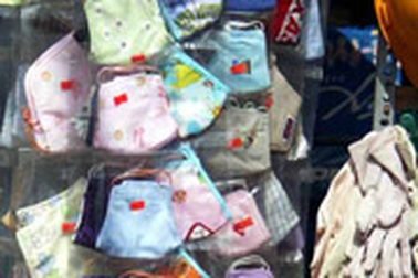 Nám phổi vì đeo… khẩu trang