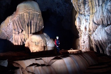 Vì sao du khách phải “xếp hàng” đến 2016 để khám phá Sơn Đoòng?