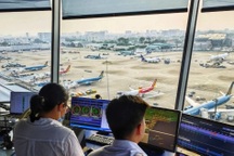 Sân bay Tân Sơn Nhất dự kiến đón 5.000 chuyến bay trong dịp nghỉ lễ 30/4