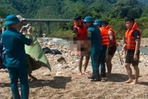 Hai sinh viên đuối nước tử vong khi lội suối ở Đà Nẵng