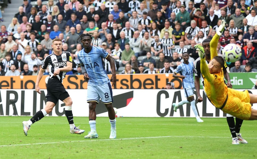 Chelsea hòa thất vọng, Tottenham thua Newcastle - 2 Chelsea hòa thất vọng, Tottenham thua Newcastle - 2