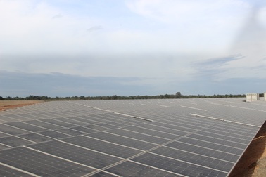 Chính thức vận hành nhà máy điện mặt trời đầu tiên tại Quảng Trị