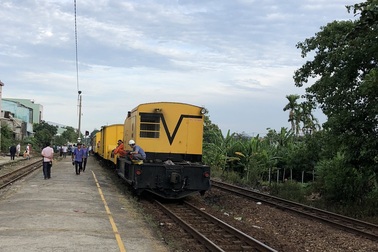 Vụ 2 tàu tông nhau: Thông tuyến đường sắt sau 1 ngày gián đoạn