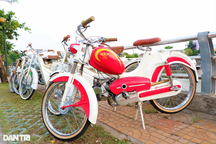 "Phù thủy" biến xe đồng nát thành "xế xịn", đắt hơn mô tô đời mới