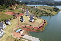 Những doanh nghiệp nào đang “xâm lấn” khu du lịch quốc gia ở Đà Lạt?