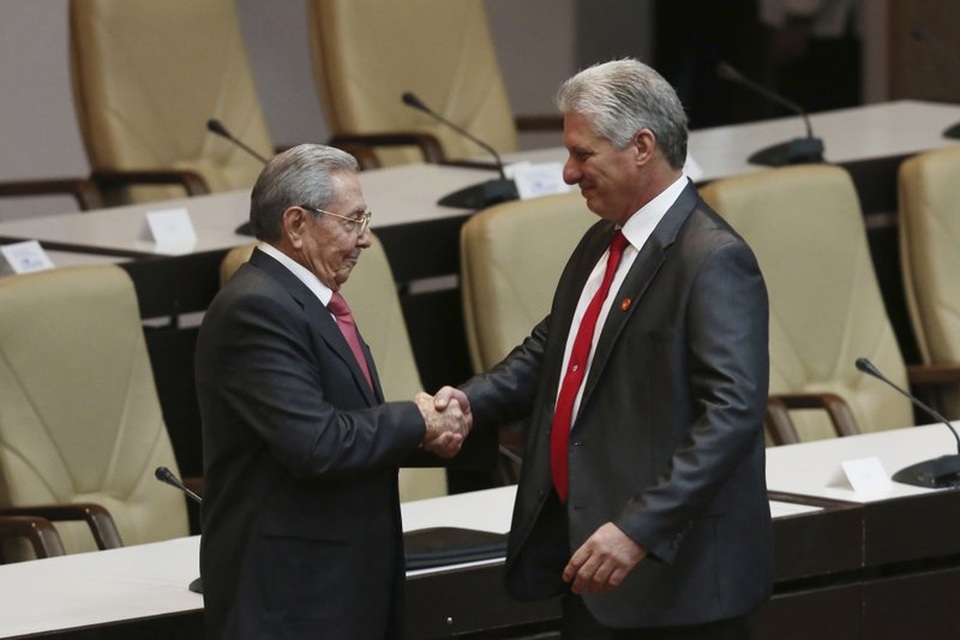 Chân dung người kế nhiệm ông Raul Castro - 2 Chân dung người kế nhiệm ông Raul Castro - 2