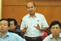 Chặn cảnh đại biểu “mượn bài” để đọc trước nghị trường