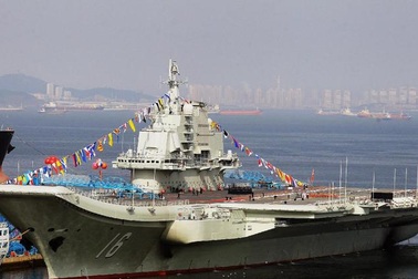 Trung Quốc mở cửa tàu sân bay với đô đốc Mỹ