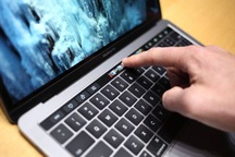 Apple ra mắt MacBook Pro 2016 với thiết kế mới cùng Touch Bar "siêu năng lực"
