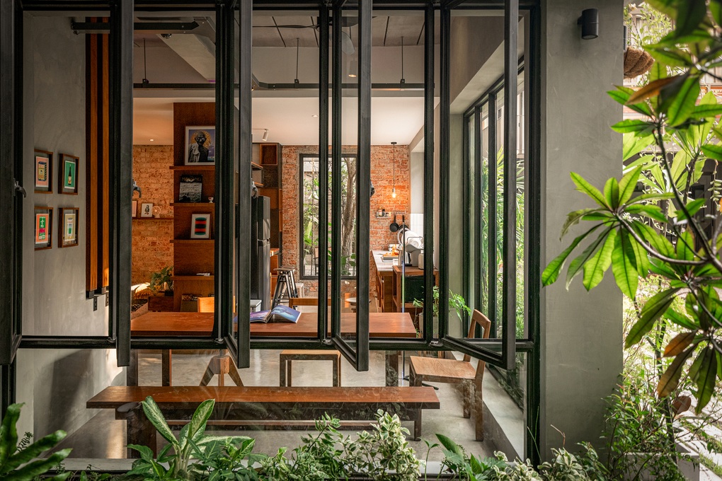 Dãy shophouse cũ kỹ hóa thành không gian sống bắt mắt - 8 Dãy shophouse cũ kỹ hóa thành không gian sống bắt mắt - 8