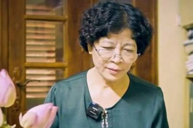 Cựu Chủ tịch Sen Tài Thu cùng con gái bị bắt khẩn cấp