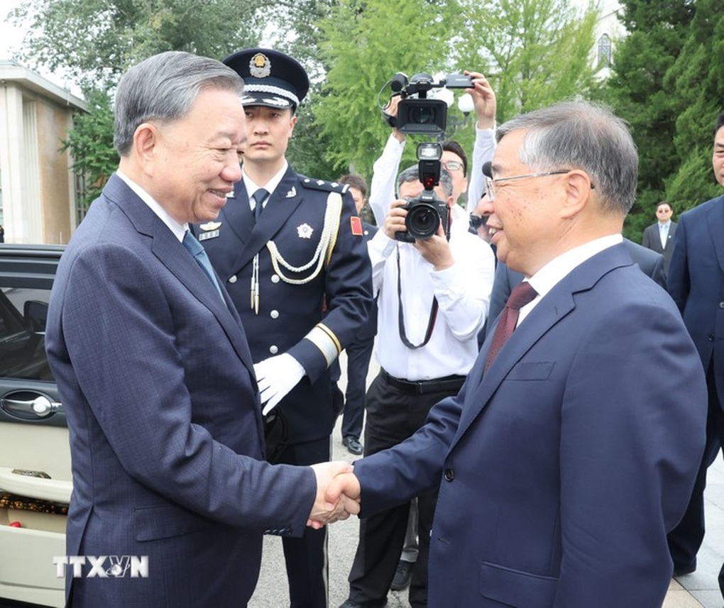 Tổng Bí thư, Chủ tịch nước Tô Lâm thăm Trường Đảng TƯ ĐCS Trung Quốc - 1 Tổng Bí thư, Chủ tịch nước Tô Lâm thăm Trường Đảng TƯ ĐCS Trung Quốc - 1