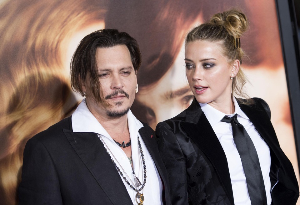 “Cướp biển” Johnny Depp được bạn thân bênh vực - 1 “Cướp biển” Johnny Depp được bạn thân bênh vực - 1