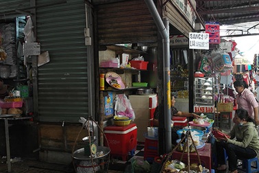 Chợ ế thê thảm 