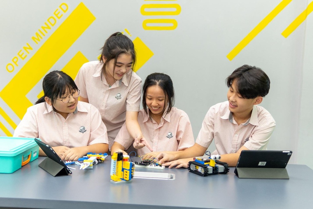 Trẻ vào lớp 6: Nỗi sợ chuyển cấp và lời giải cho phụ huynh - 2 Trẻ vào lớp 6: Nỗi sợ chuyển cấp và lời giải cho phụ huynh - 2