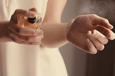 Covid-19 gây mất khứu giác như thế nào?