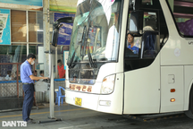 Tài xế ở TPHCM phản ứng khi trung tâm đăng kiểm không nhận chuyển khoản