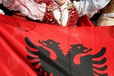 Kosovo tuyên bố độc lập