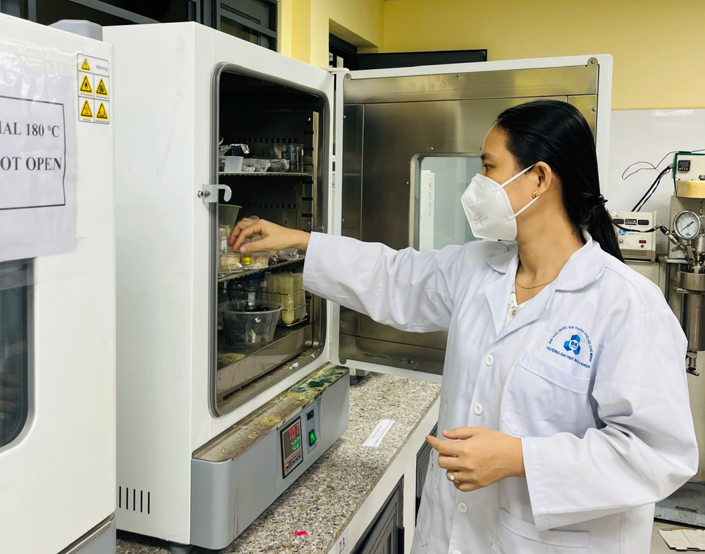 Bất ngờ với thành tích 6 bài báo khoa học quốc tế của nữ nghiên cứu sinh - 2 Bất ngờ với thành tích 6 bài báo khoa học quốc tế của nữ nghiên cứu sinh - 2