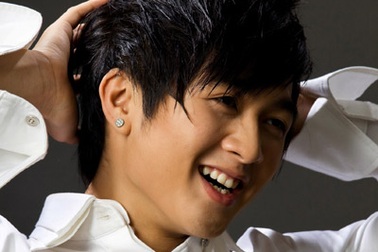 Phi Trường Idol “dính hạn” xui xẻo 