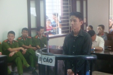 Gần 20 năm tù cho kẻ giết người tại quán Bar APOLLO   