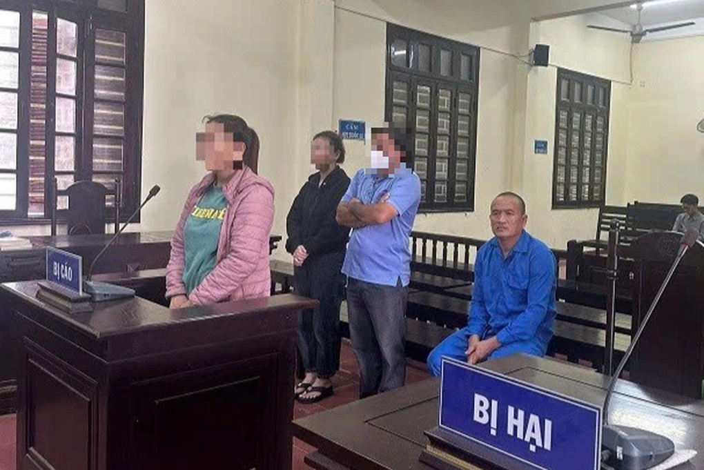 Đình chỉ điều tra ba bị can trong vụ án đưa hối lộ tại Đắk Nông - 1 Đình chỉ điều tra ba bị can trong vụ án đưa hối lộ tại Đắk Nông - 1